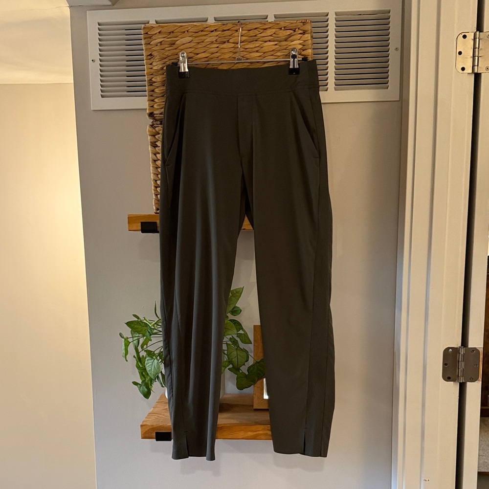 Athleta Brooklyn Jogger